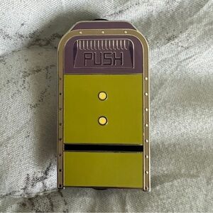 Disney | Dopey Trash Can Pin